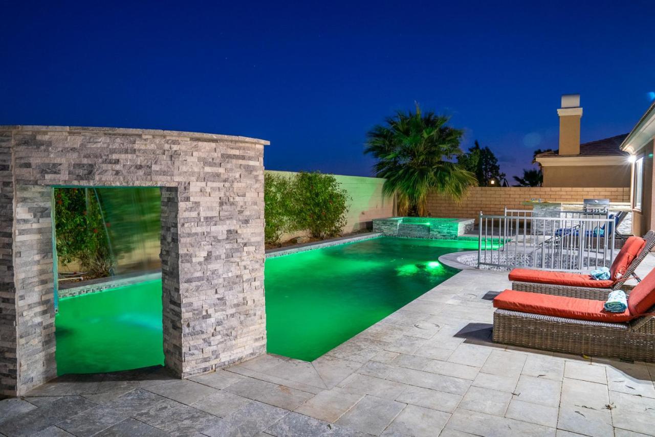 Sentiero - New Resort Style Living, Multi Level Pool Indio Ngoại thất bức ảnh